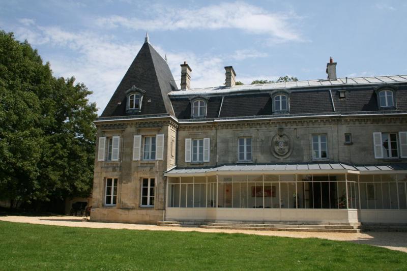 Chateau De Roberville Machemont 外观 照片
